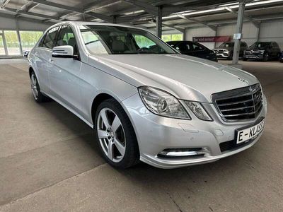 gebraucht Mercedes E300 E300d*HYBRID*Distronic*RFK*COMAND* Spurpaket*H&K