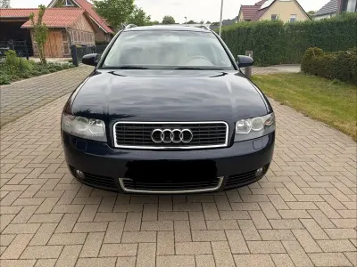Gebraucht Audi A4 170 PS (125 kW) 2003 Blau Kombi