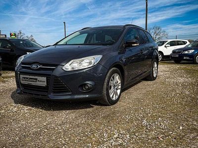 Gebraucht Ford Focus Trend 125 PS (91 kW) 2011 Grau Kombi