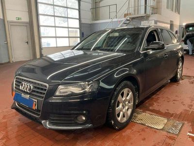 Schwarz Gebraucht 2010 Audi A4 Ambiente Kombi | 9.999 € (Etwas zu teuer)