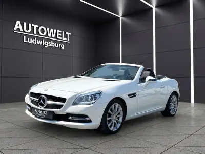Gebraucht Mercedes SLK350 Sport 306 PS (225 kW) 2016 Weiß Cabrio