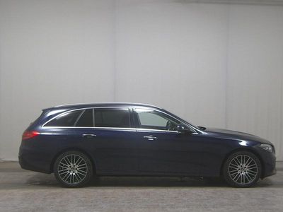 Gebraucht Mercedes C200 Avantgarde 184 PS (135 kW) 2022 Blau Kombi