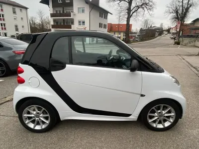 Second-hand Smart ForTwo Coupé 71 CP (52 kW) 2012 Alb Coupe