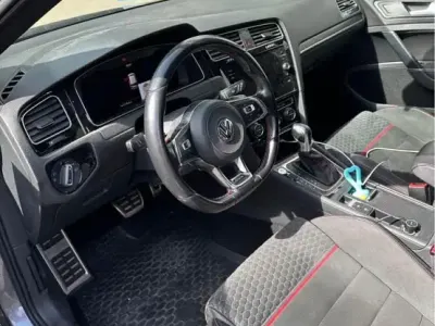 Gebraucht VW Golf VII GTI 245 PS (180 kW) 2019 Grau Kleinwagen