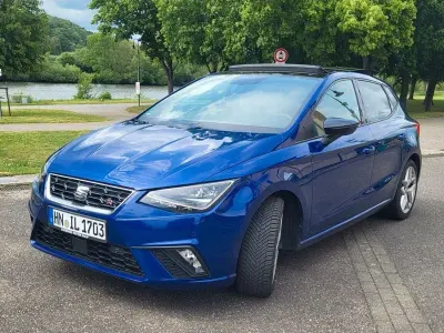 Używany Seat Ibiza Black Edition 116 KM (85 kW) 2019 Niebieski Hatchback