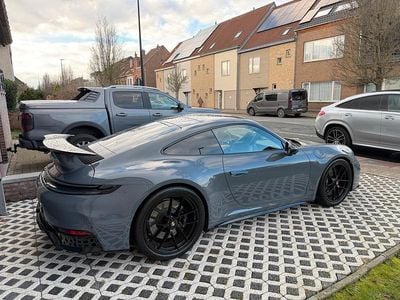 Gebraucht Porsche 992 541 PS (397 kW) 2025 Grau Coupé