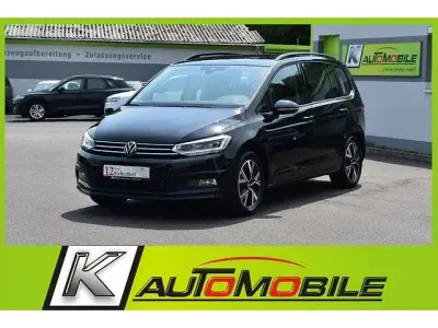 Gebraucht VW Touran 150 PS (110 kW) 2025 Schwarz Van / Kleinbus