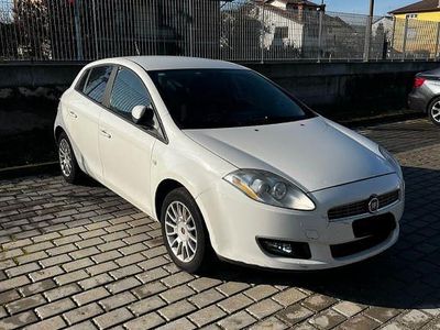 Gebraucht Fiat Bravo 90 PS (66 kW) 2010 Weiß Kleinwagen