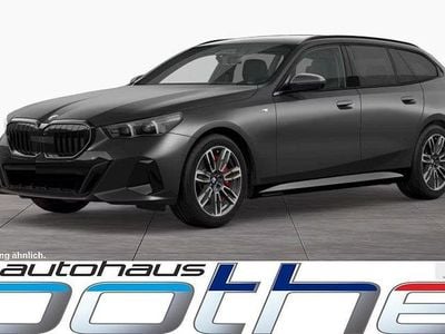 Gebraucht BMW 540 Sport Line 303 PS (222 kW) 2025 Grau Limousine