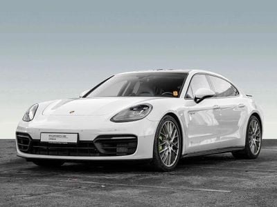 Weiß Gebraucht 2021 Porsche Panamera 4 Executive Limousine | 82.800 € (Etwas zu teuer)