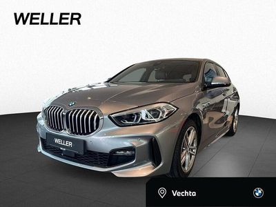 Gebraucht BMW 118 M Sport 150 PS (110 kW) 2023 Skyscraper grau (grau) Kleinwagen