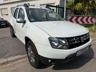 Gebraucht Dacia Duster Prestige 109 PS (80 kW) 2014 Weiß SUV