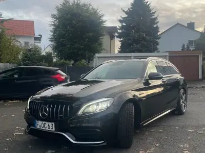 Gebraucht Mercedes C63 AMG AMG 476 PS (350 kW) 2019 Schwarz Limousine