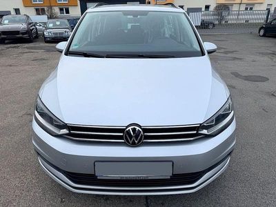 Gebraucht VW Touran Comfortline 150 PS (110 kW) 2020 Silber Van / Kleinbus