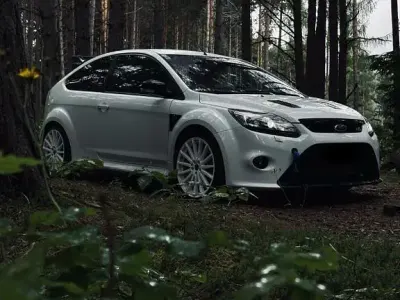 Gebraucht Ford Focus RS 305 PS (224 kW) 2009 Weiß Limousine