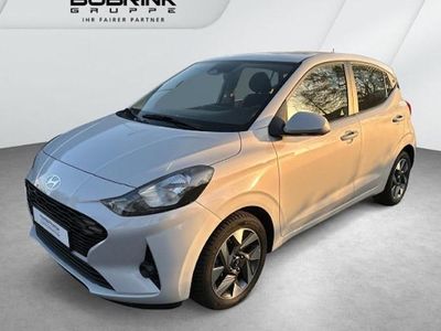 Gebraucht Hyundai i10 Trend 63 PS (46 kW) 2025 Grau Kleinwagen