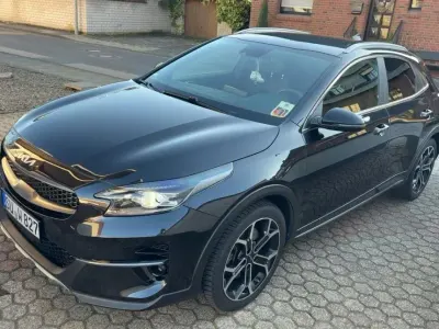 Używany Kia XCeed Black Xdition 204 KM (150 kW) 2022 Czarny SUV