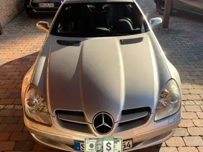 Second-hand Mercedes SLK200