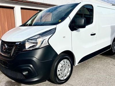 Nissan NV300