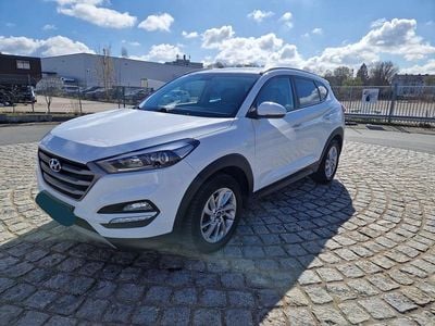 Gebraucht Hyundai Tucson 141 PS (103 kW) 2016 Weiß SUV