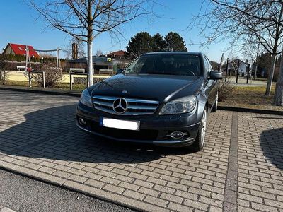 Gebraucht Mercedes C180 156 PS (114 kW) 2009 Grau Limousine