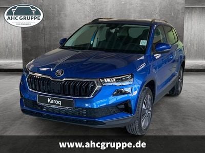 Blau Neu 2026 Skoda Karoq Family SUV | 39.190 € (Teuer)
