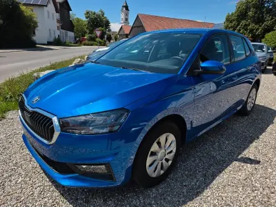 Gebraucht Skoda Fabia Selection 95 PS (69 kW) 2025 Blau Kleinwagen
