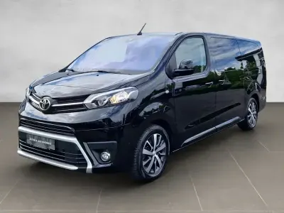 Gebraucht Toyota Proace Comfort 144 PS (105 kW) 2024 Schwarz Van / Kleinbus