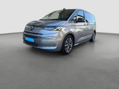 Gebraucht VW Multivan Life 218 PS (160 kW) 2023 Silber Van / Kleinbus