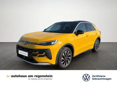 Gebraucht VW T-Roc Cabriolet Life 150 PS (110 kW) 2025 Canary yellow SUV