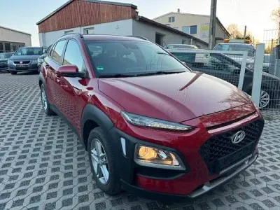 Usata Hyundai Kona Trend 120 CV (88 kW) 2019 Rosso SUV