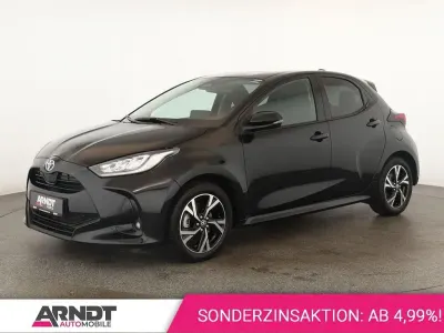 Gebraucht Toyota Yaris Hybrid 116 PS (85 kW) 2025 Mysticschwarz Limousine