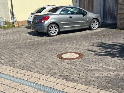 Silber Gebraucht 2010 Peugeot 207 CC Roland Garros Cabrio | 5.100 € (Fairer Preis)