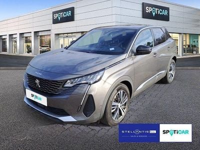 Gebraucht Peugeot 3008 Allure 131 PS (96 kW) 2023 Grau SUV