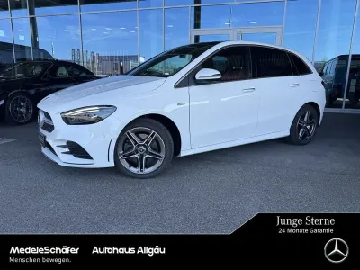 Gebraucht Mercedes B250e AMG 218 PS (160 kW) 2021 Weiss Kleinwagen