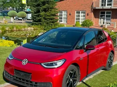 Gebraucht VW ID.3 Pro Performance 150 kW (204 PS) 2022 Rot Kleinwagen