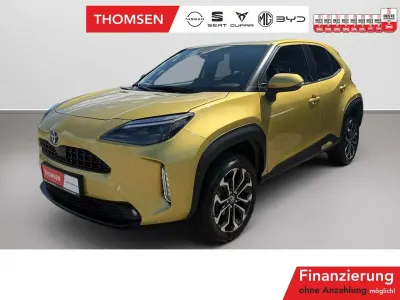 Gebraucht Toyota Yaris Cross Team 116 PS (85 kW) 2023 Gold SUV