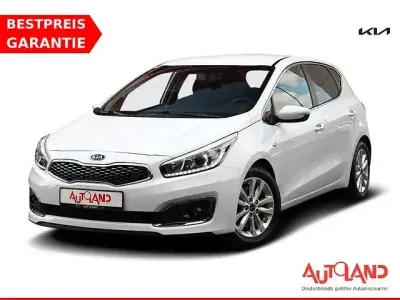 Gebraucht Kia Ceed DREAM-TEAM Edition 135 PS (99 kW) 2018 Carraraweiss Kleinwagen