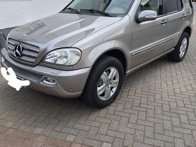 Gebraucht Mercedes ML350 Edition 235 PS (172 kW) 2005 Silber SUV