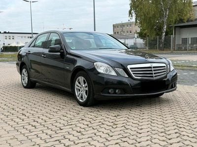 Mercedes E220