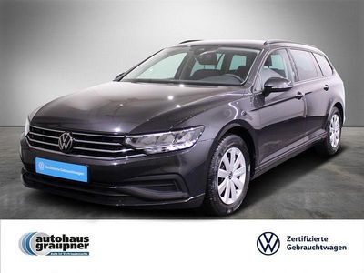 Gebraucht VW Passat Basis 150 PS (110 kW) 2023 Mangangrau Kombi
