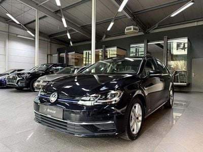 Gebraucht VW Golf VII Comfortline 131 PS (96 kW) 2019 Schwarz Kombi