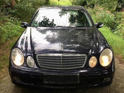 Mercedes E220