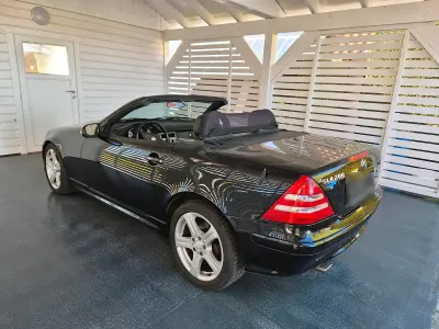 Second-hand Mercedes 200 163 CP (119 kW) 2003 Negru Cabrio