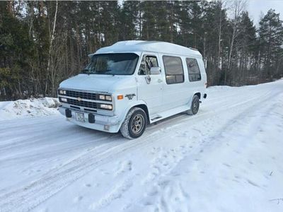 Weiß Gebraucht 1992 Chevrolet Starcraft Van / Kleinbus | 29.000 €