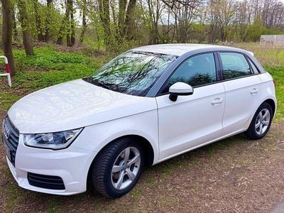 Second-hand Audi A1 Sportback 82 CP (60 kW) 2018 Alb Hatchback