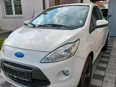 Gebraucht Ford Ka 69 PS (50 kW) 2009 Weiß Kleinwagen