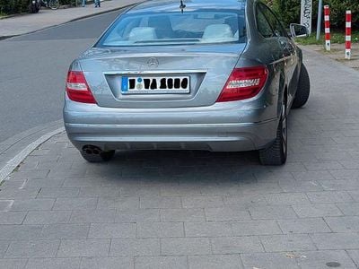 Mercedes C180