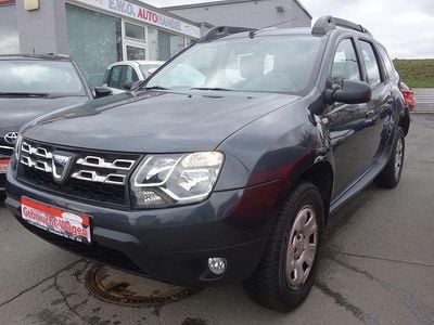Gebraucht Dacia Duster Lauréate 125 PS (91 kW) 2015 Grau SUV