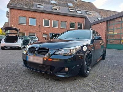 Gebraucht BMW 525 218 PS (160 kW) 2008 Schwarz Kombi